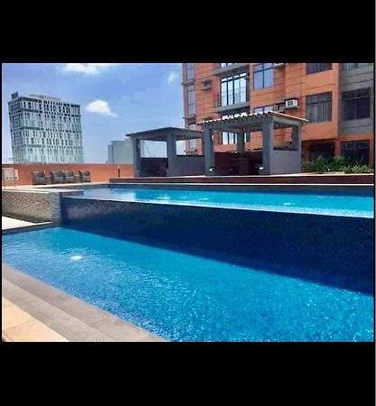 2 Bedroom Portovita Tower 12-A Manila Ngoại thất bức ảnh