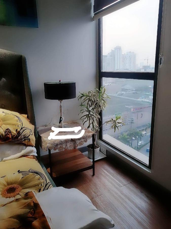 2 Bedroom Portovita Tower 12-A Manila Ngoại thất bức ảnh