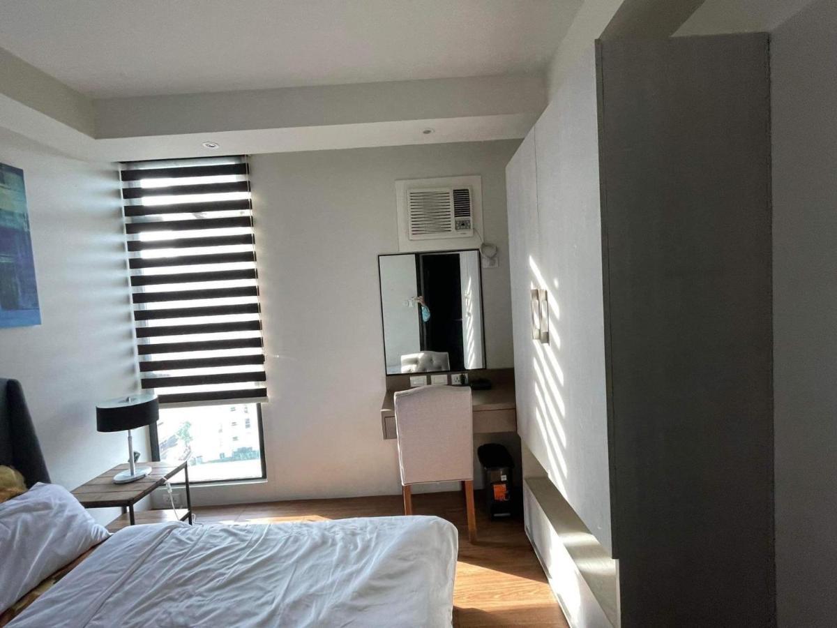 2 Bedroom Portovita Tower 12-A Manila Ngoại thất bức ảnh