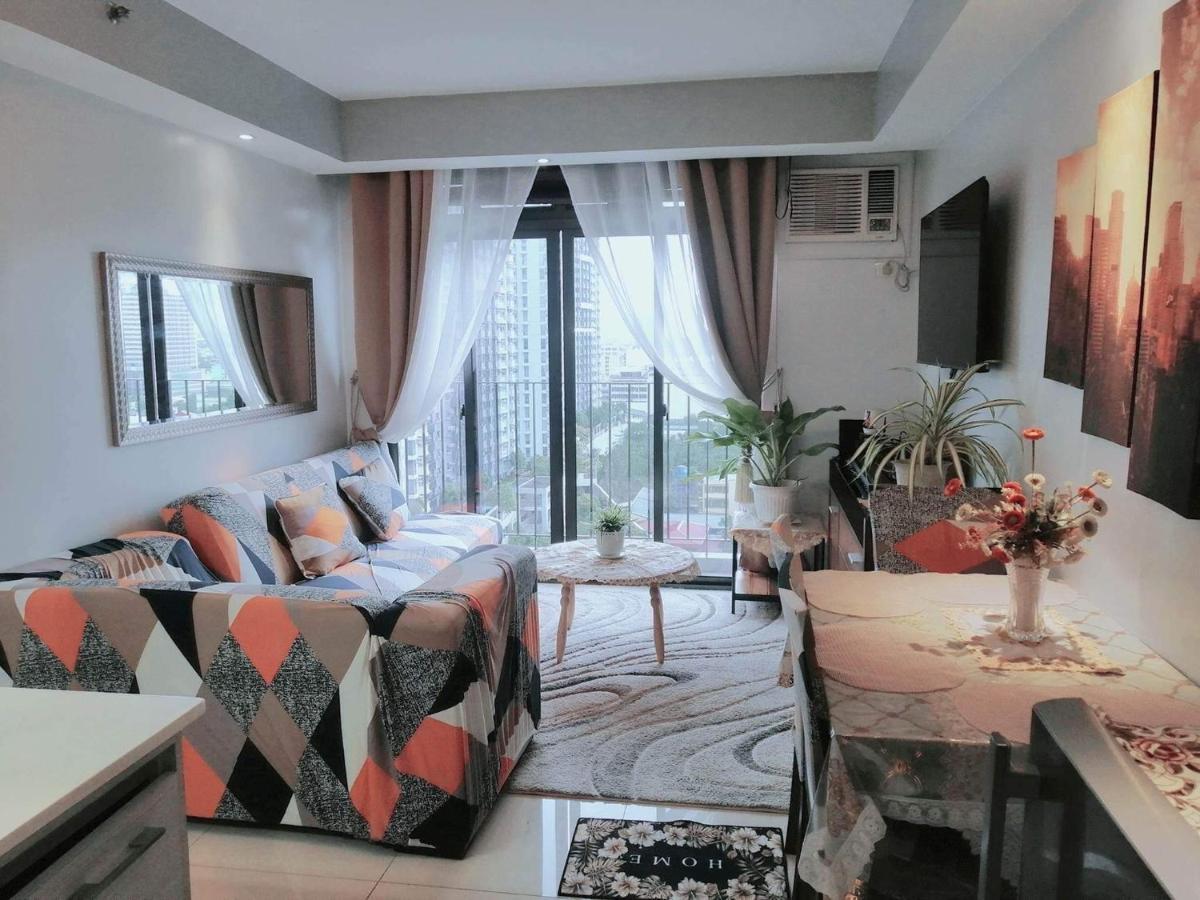 2 Bedroom Portovita Tower 12-A Manila Ngoại thất bức ảnh