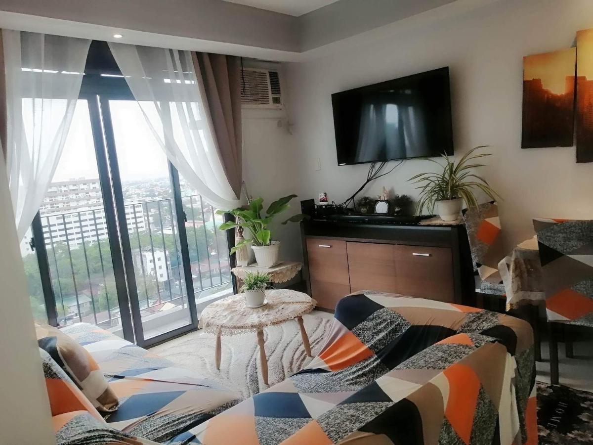 2 Bedroom Portovita Tower 12-A Manila Ngoại thất bức ảnh