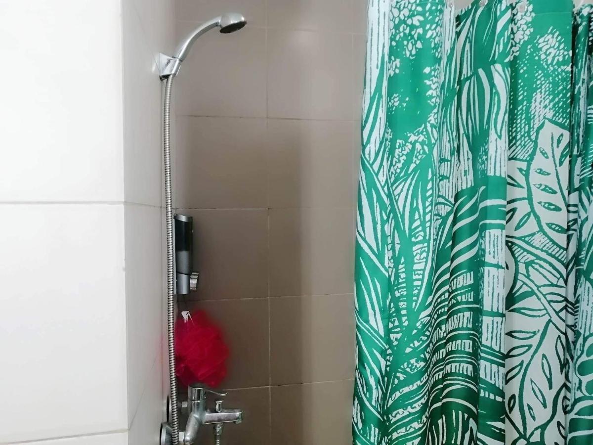 2 Bedroom Portovita Tower 12-A Manila Ngoại thất bức ảnh