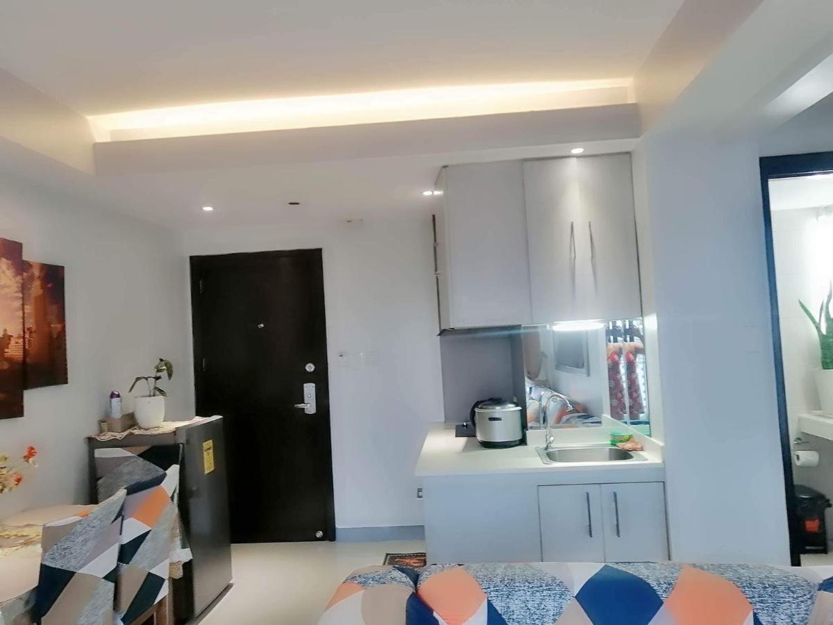 2 Bedroom Portovita Tower 12-A Manila Ngoại thất bức ảnh