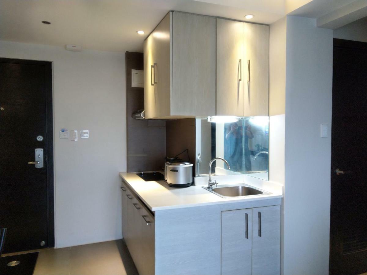 2 Bedroom Portovita Tower 12-A Manila Ngoại thất bức ảnh