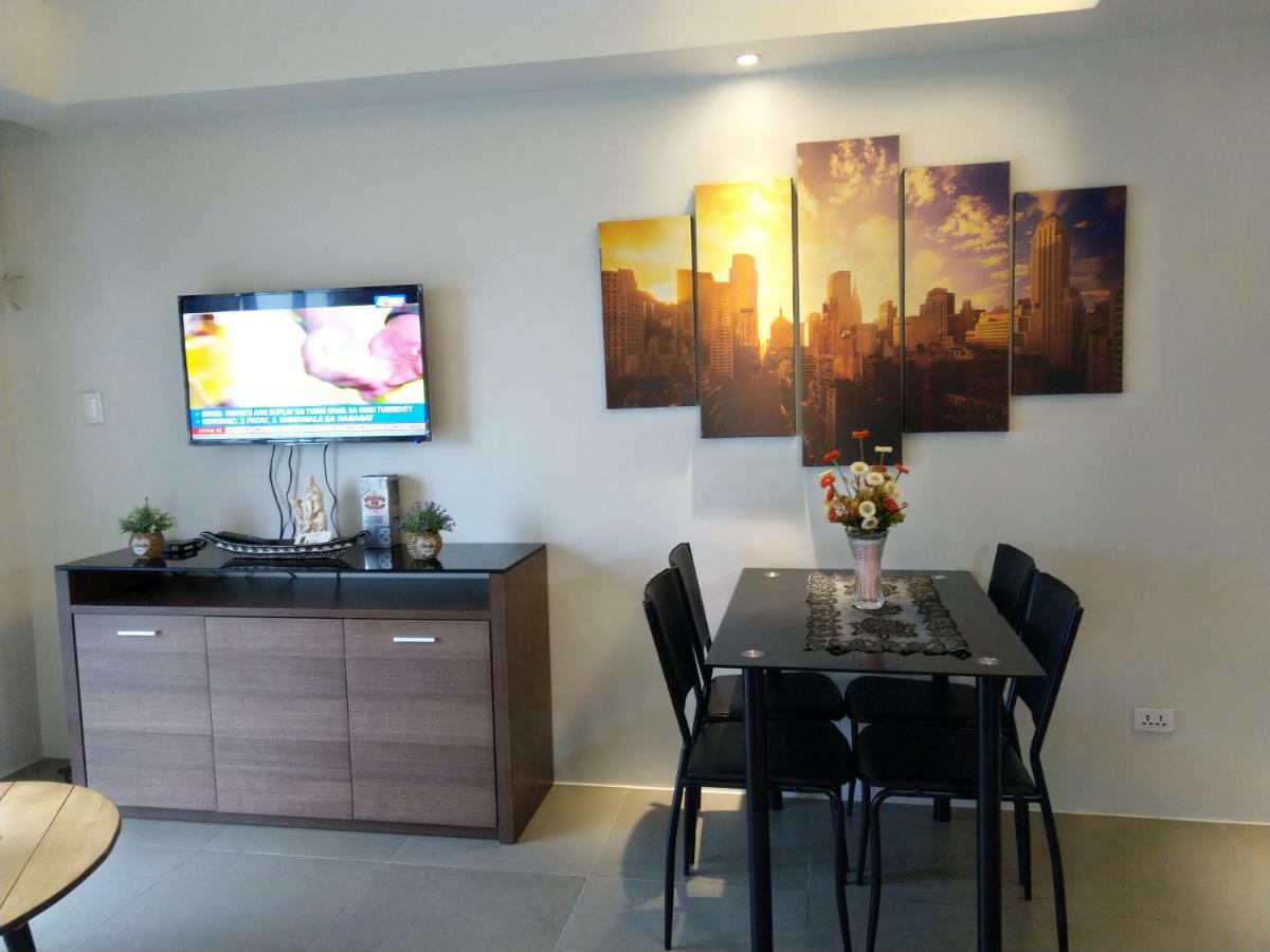 2 Bedroom Portovita Tower 12-A Manila Ngoại thất bức ảnh